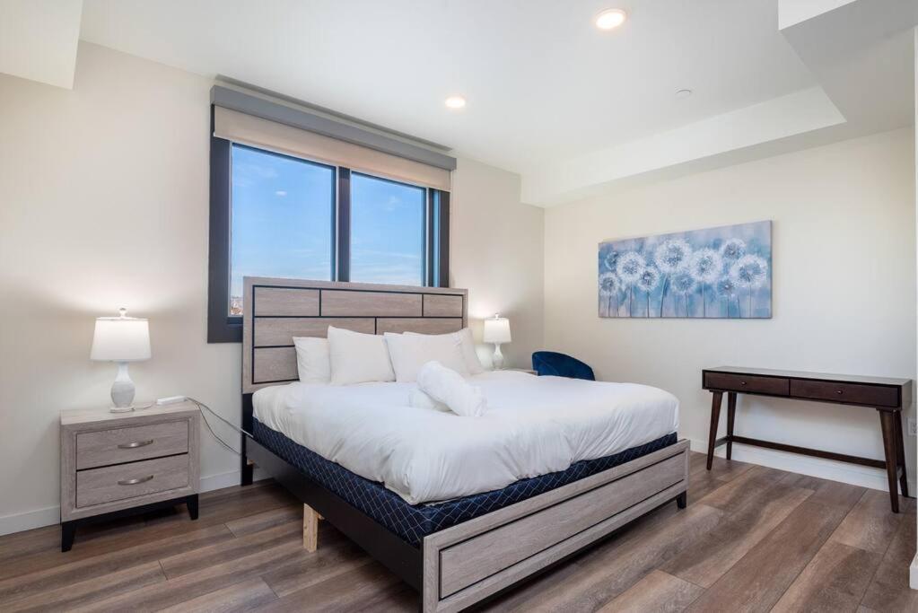 Luxurious Penthouse In Beverly Hills - Sleeps 10 لوس أنجلوس المظهر الخارجي الصورة